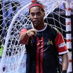 Premier Futsal: el espectáculo en el que brilla Ronaldinho