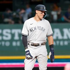 Aaron Judge hits 59 Home Runs; is among the 10 players with the most HR in a season