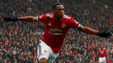 Martial celebra su gol al Tottenham.