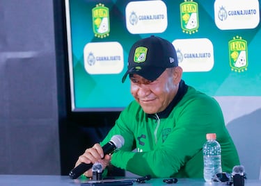 Regresa Nacho Ambriz al León; y su apariencia despierta preocupación