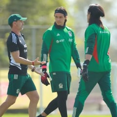 Sin Ochoa, ¿quién sería el portero contra Surinam?