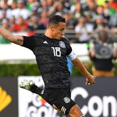 Guardado, a dos encuentros de igualar la marca de Torrado