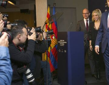 Shakira in the Camp Nou press room.