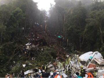 Operaciones de rescate del accidente aéreo del vuelo que transportaba al Chapecoense.