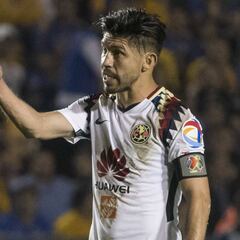Oribe Peralta deja en duda su continuidad con América