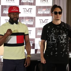 Floyd Mayweather returns to the ring