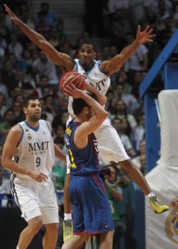 Las mejores imágenes del Real Madrid - Barcelona de baloncesto