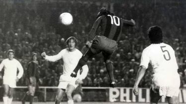 Cruyff y el año ‘mil novecientos cero cinco’