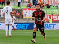 Futbol, Deportes Limache vs Colo Colo.
Fecha 1, Liga de Primera 2026.
El jugador de Deportes Limache Jean Meneses, derecha, celebra tras marcar un gol contra Colo Colo durante el partido de primera division disputado en el estadio Elias Figueroa de Valparaiso, Chile.
31/01/2026
Andres Pina/Photosport
Football, Deportes Limache vs Colo Colo.
1st turn, 2026 First Division League.
Deportes Limache’s player Jean Meneses, right, celebrates after scoring against Colo Colo during a first division match at the Elias Figueroa stadium in Valparaiso, Chile.
31/01/2026
Andres Pina/Photosport