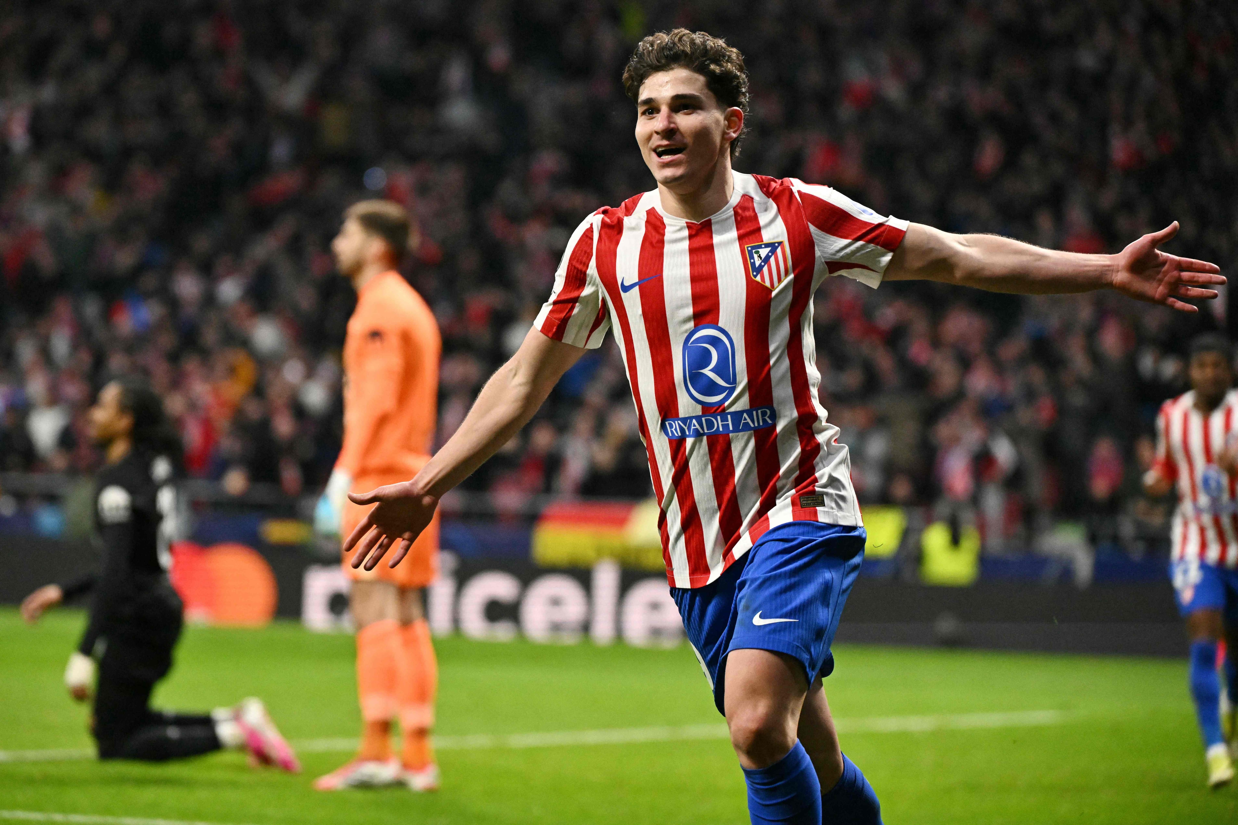 La duda eterna de Julián 