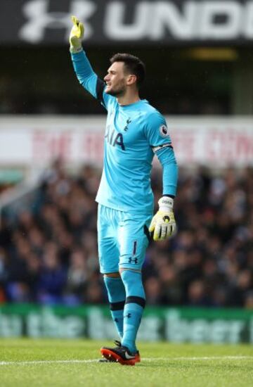 El actual portero del Tottenham proviene de una adinerada familia de la alta sociedad de Nice, en Francia. Su madre, abogada y su padre dedicado al mundo bancario. Practicó el tenis, pero terminó destancándose en el fútbol. (Photo by Clive Rose/Getty Images)