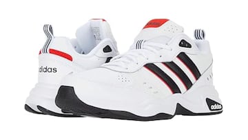 Zapatillas Adidas para hombre en color blanco disponibles en Amazon.