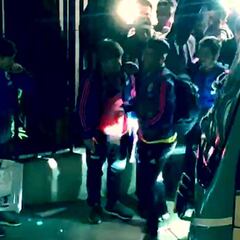 El momento de la llegada de Colombia a su hotel en Lima