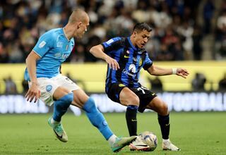 Zanetti se acercó a Sánchez tras el nuevo título del Inter y le dijo esto: “Niño, ven aquí...”