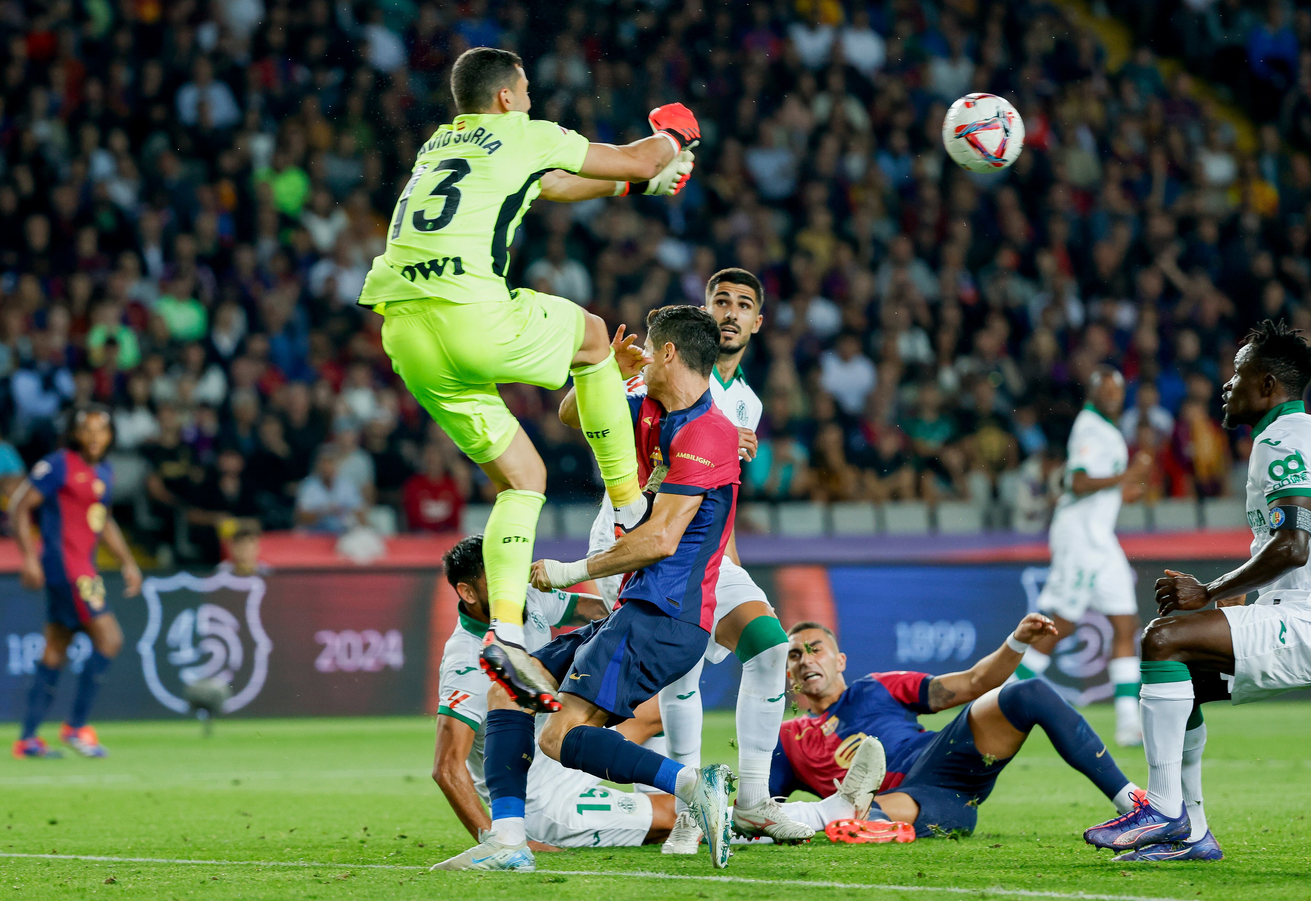 25/09/24 Partido Primera División Barcelona - Getafe David Zorya Robert Lewandowski