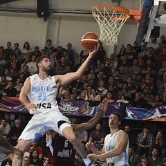 El Baskonia cede a Sedekerskis y ficha a Patricio Garino