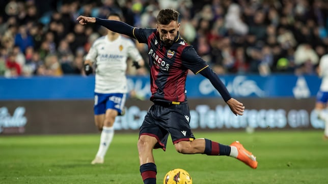 Óscar Clemente llega cedido desde el Levante