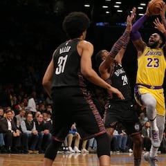 D'Angelo Russell 'se venga' en Brooklyn de unos Lakers a la baja