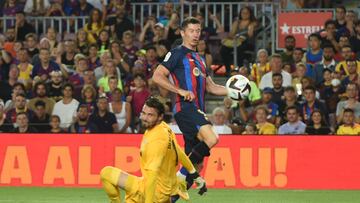 Lewandowski ante Dmitrievski.