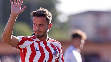 El ilicitano saltó al campo en la segunda mitad, como interior, pero la lesión de Hermoso le obligó a actuar de central. Volvió a ser el comodín de Simeone.