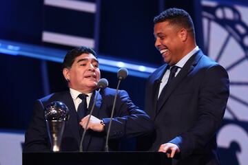 Ronaldo Nazar¨ªo y Diego Armando Maradona ser¨¢n los encargados de decir qui¨¦n el mejor jugador FIFA