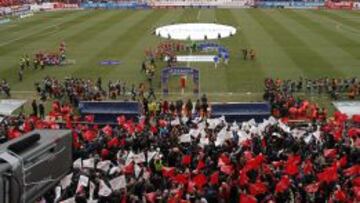 El Calder&oacute;n colg&oacute; el cartel de no hay billetes ante el Madrid en Liga. No hubo incidentes entre aficiones.
 