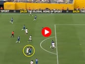 João Neves, expulsado por tirar del pelo a Cucurella