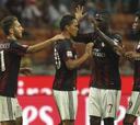 Bacca y Adriano dan alegría al Milan y el Sassuolo es líder