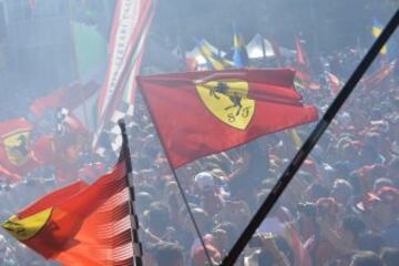 Gran ambiente en el circuito de Monza.