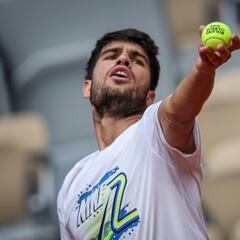 Roland Garros 2025: todos contra Carlos Alcaraz