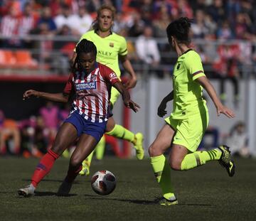 El doblete de Ludmila ante el Barcelona da el pase al Atlético