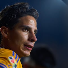 Lainez ‘abraza’ a Guido Pizarro en momento clave de Tigres