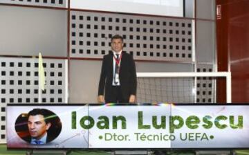 Ioan Lupescu , director técnico de la UEFA