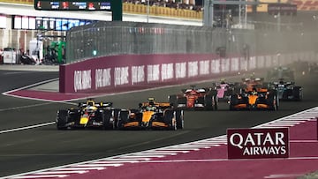 Formula One F1 - Qatar Grand Prix - Lusail International Circuit, Lusail, Qatar - December 1, 2024 Red Bull's Max Verstappen, McLaren's Lando Norris, Ferrari's Charles Leclerc, McLaren's Oscar Piastri, Mercedes' George Russell and Alpine's Pierre Gasly in action during the race REUTERS/Jakub Porzycki