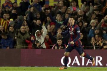 El delantero argentino del FC Barcelona Lionel Messi celebra el gol marcado al RCD Espanyol. 1-1.
