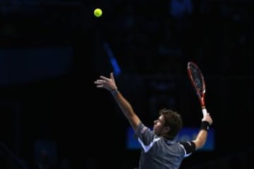 Stanislas Wawrinka venció a Marin Cilic en parciales de 6-3, 4-6, 6-3. El encuentro cerró el Grupo A del Masters de Londres. 