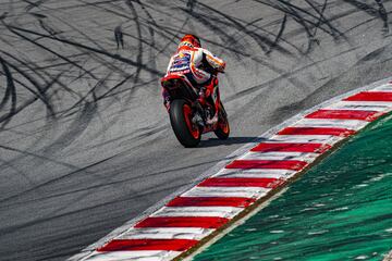 El piloto nacido en Cervera ha realizado un test privado  en el Circuit de Barcelona-Catalunya, es su primer entrenamiento tras la grave lesión que sufrió. La moto utilizada ha sido la RC213V-S, un modelo de Honda imilar a una auténtica MotoGP que entrega una potencia de 215 CV a 10.500 rpm y pesa 160 kilogramos.