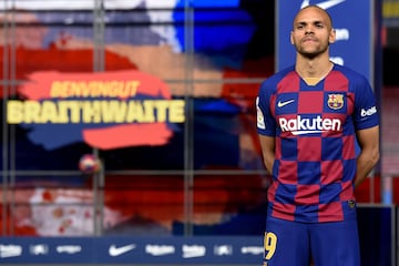 Braithwaite ya luce la camiseta del Barcelona