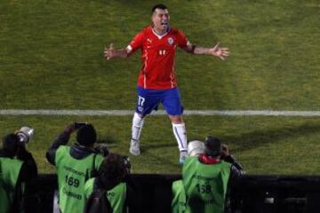 2015 | FIFA Balón de Oro: Gary Medel fue campeón de Copa América, el primer título de su carrera.