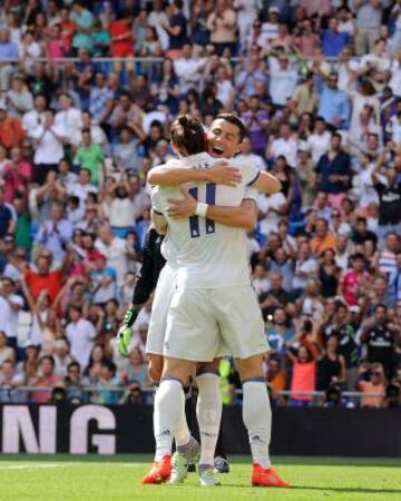 That it took Cristiano Ronaldo just five minutes to net on his first appearance for two months in a 5-2 rout of Osasuna that took Real to the top of the table was nothing new. What was different was Ronaldo's willingness to come off with the game well won