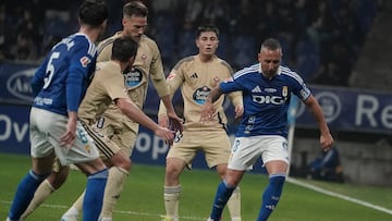 12/04/25 PARTIDO SEGUNDA DIVISION
REAL OVIEDO - RACING DE FERROL
CAZORLA RODEADO DE CONTRARIOS