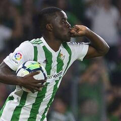 Campbell quiere minutos con miras al Mundial de Rusia