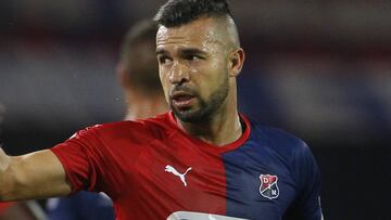 Andrés Cadavid, defensa de Medellín