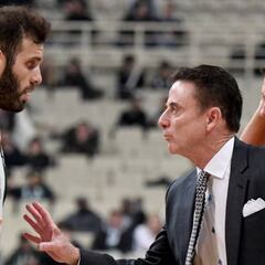 Pesic frente a Pitino, duelo de banquillos en el Blaugrana