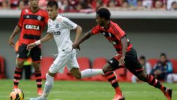 ÚLTIMO PARTIDO. Neymar en su última actuación con el Santos ante el Flamengo.