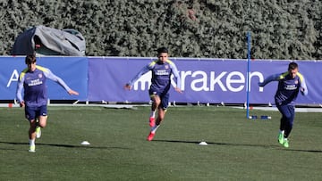 11/01/26 ENTRENAMIENTO ATLETICO DE MADRID
LE NORMAND ALMADA Y GRIEZMANN