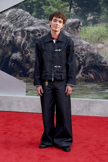 David Iacono posa en la alfombra roja de 'Jurassic World: El renacer' en el Lincoln Center, Nueva York.
