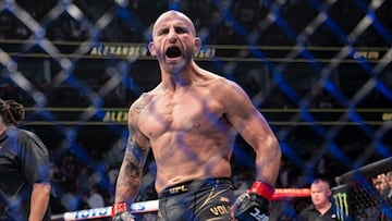 El australiano Alexander Volkanovski en el UFC 273.