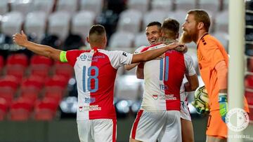 El Slavia resiste el acoso del Pilsen y se mantiene el liderato