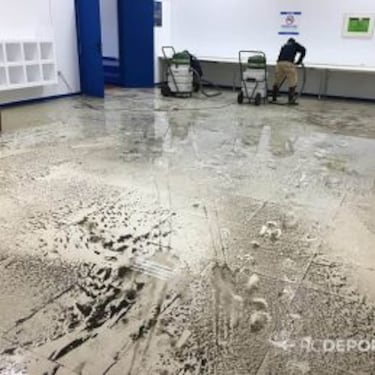 Riazor amanece inundado